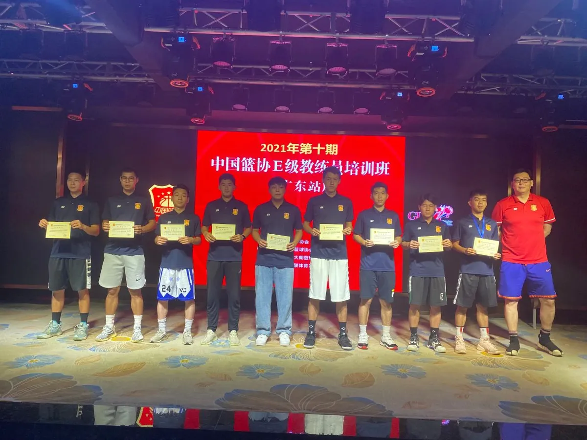 为什么控卫需要掌握多种进攻手段_1